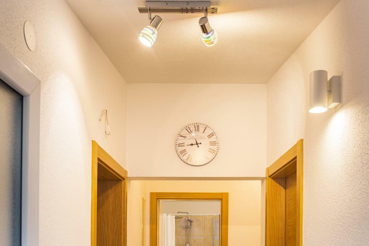 Guest House Pelja Plano Екстер'єр фото